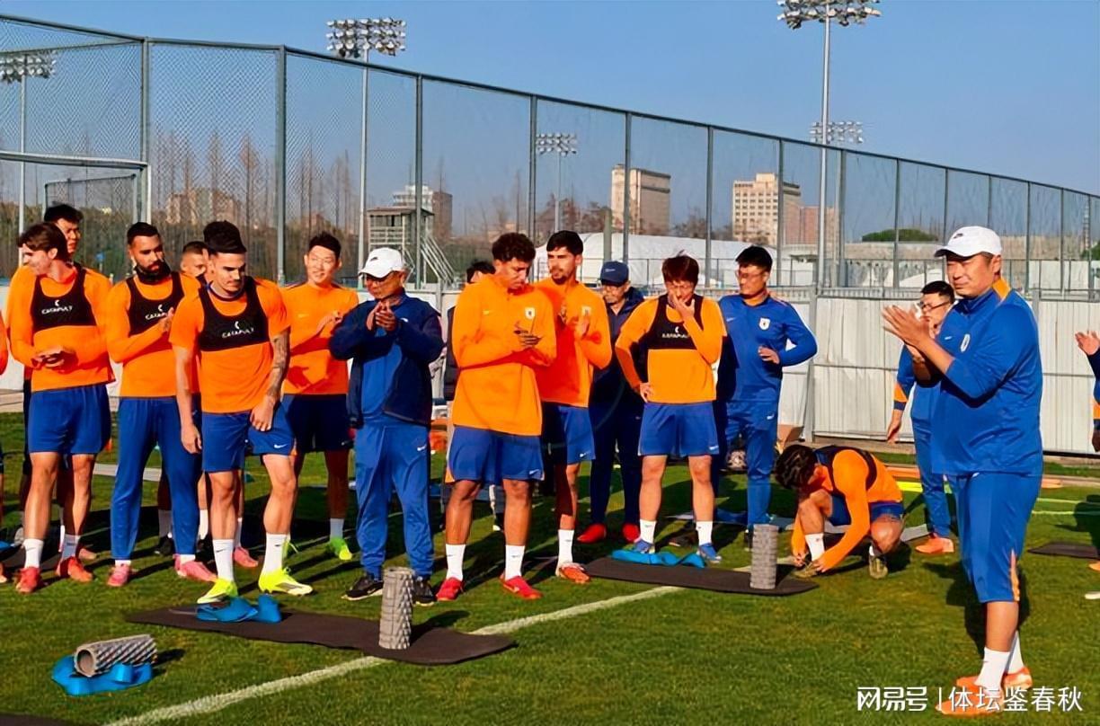 欧冠实时比分-内忧外困！山东泰山遭舆情风暴，中超首轮对阵辽宁铁人成救赎之战